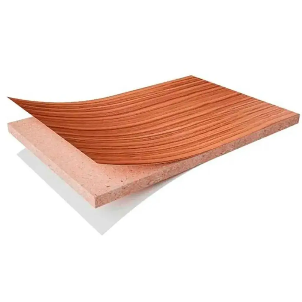 utilizando madera aglomerada enchapada para los gabinetes y frentes.