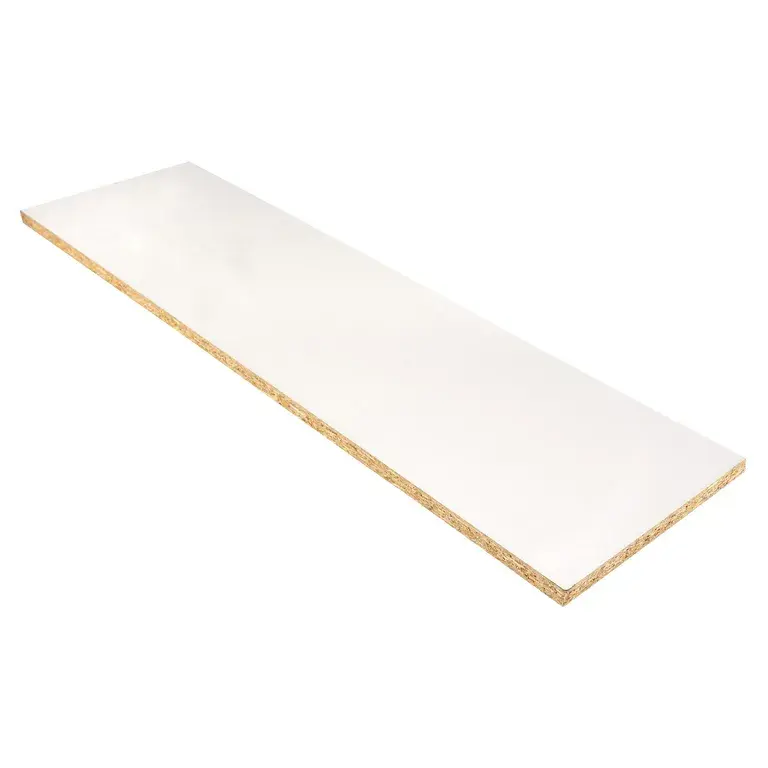 Melamina Blanca 15mm Dimensionada de Ferrenova, mostrando el aglomerado de 15mm en el borde lateral.